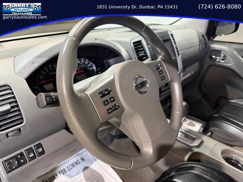 Used 2021 Nissan Frontier SV w/ Midnight Edition Floor Mats image 13