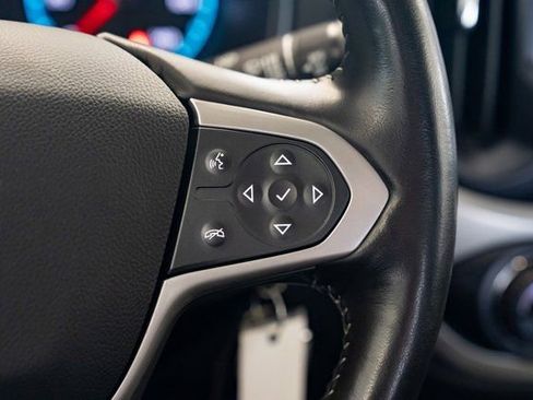 Used 2019 Chevrolet Colorado ZR2 w/ ZR2 Dusk Special Edition image 16