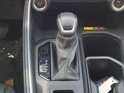 Used 2024 Toyota Grand Highlander XLE image 19