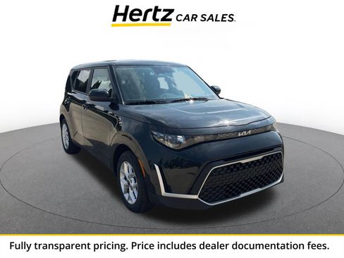 Used 2025 Kia Soul LX w/ LX Technology Package FWD image 1