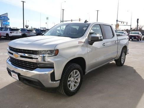 Used 2021 Chevrolet Silverado 1500 LT w/ Z71 Off-Road Package image 29