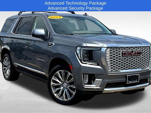 Used 2021 GMC Yukon Denali w/ Denali Premium Package AWD/4WD image 3