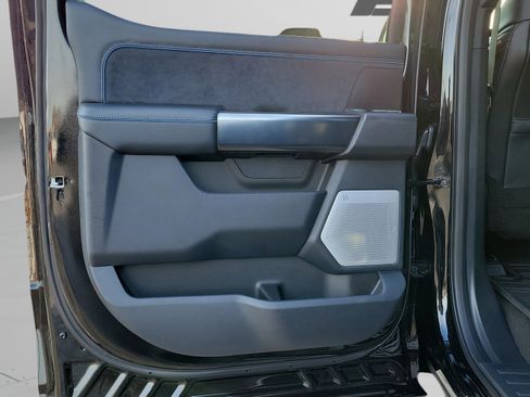 New 2026 Ford F250 Platinum image 10