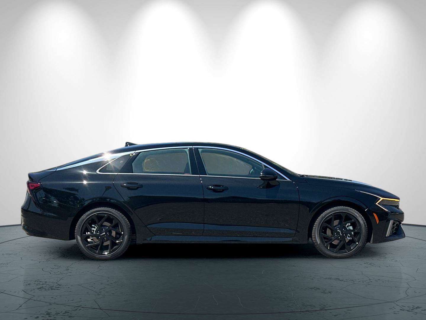 New 2026 Kia K5 GT-Line w/ GT-Line Premium Package AWD/4WD image 3