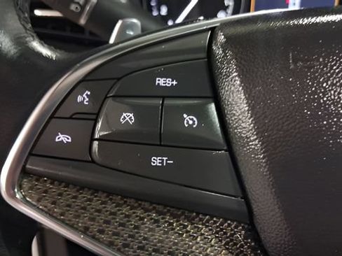 Used 2022 Cadillac XT5 Sportv w/ Technology Package AWD/4WD image 28