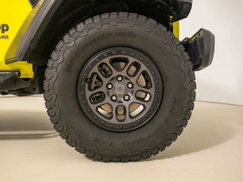 Used 2022 Jeep Wrangler Unlimited Sport image 18