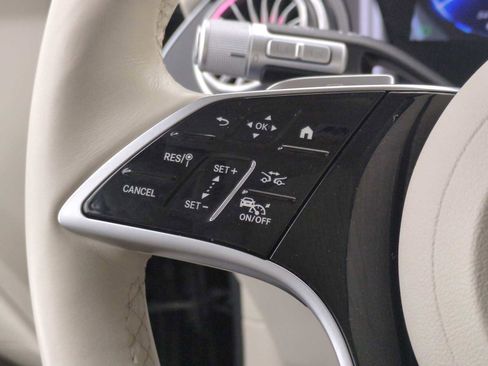 Used 2023 Mercedes-Benz EQS 580 4MATIC SUV image 23