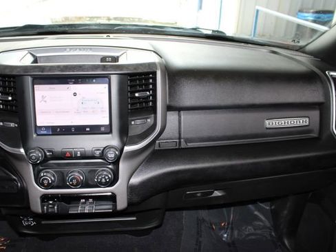 Used 2024 RAM 2500 Big Horn image 27