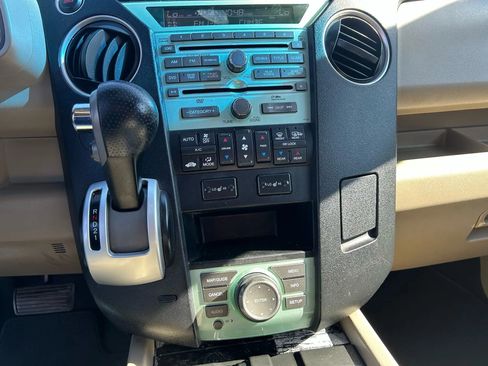 Used 2009 Honda Pilot Touring image 10