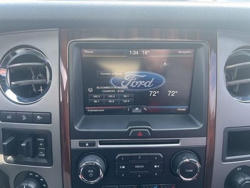 Used 2015 Ford Expedition Platinum image 18