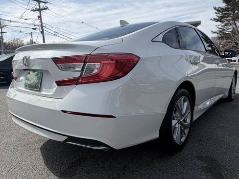Used 2019 Honda Accord LX image 4