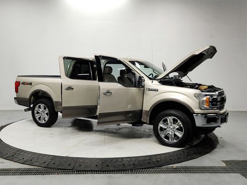 Used 2018 Ford F150 Lariat image 9