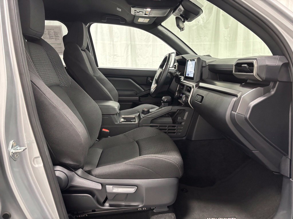 Used 2026 Toyota 4Runner SR5 AWD/4WD image 60