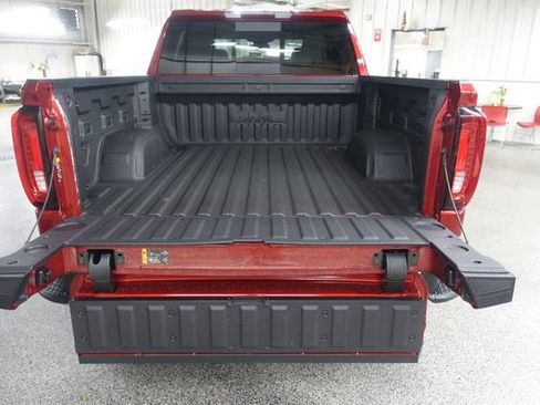 Used 2026 GMC Sierra 1500 SLT w/ SLT Premium Plus Package AWD/4WD image 23
