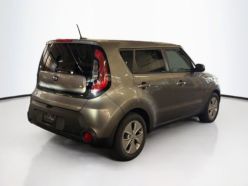Used 2016 Kia Soul FWD image 9