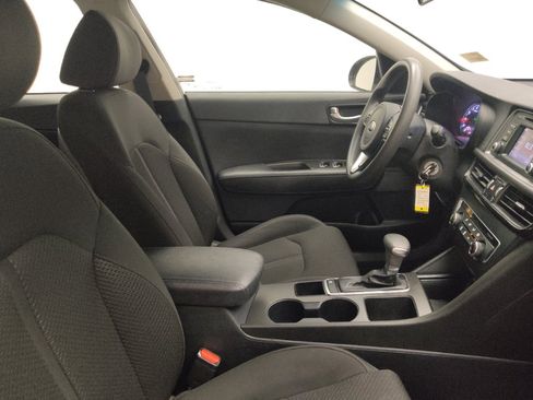 Used 2016 Kia Optima LX FWD image 21