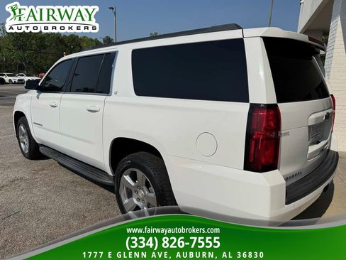 Used 2018 Chevrolet Suburban LT RWD image 8