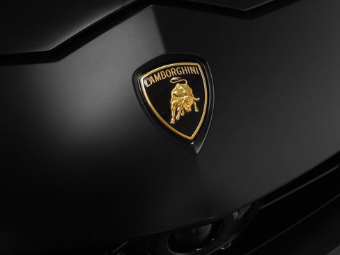 Used 2022 Lamborghini Urus image 5