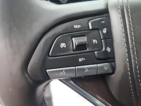 Used 2024 Cadillac Escalade ESV Sport Platinum w/ LPO, ONYX Package image 18