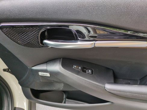 New 2026 Kia Seltos SX AWD/4WD image 44
