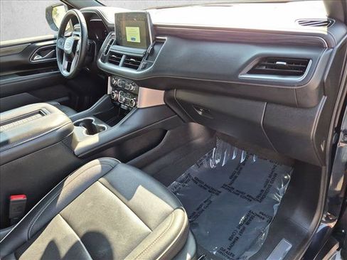 Used 2024 GMC Yukon XL SLT AWD/4WD image 23