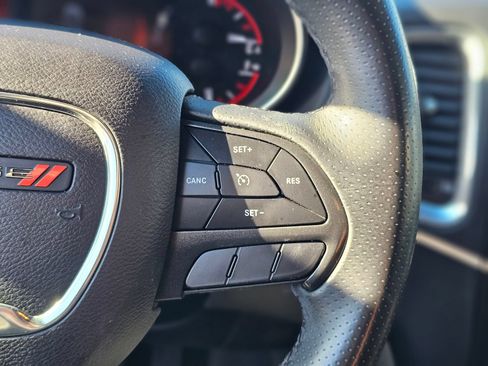 Used 2019 Dodge Durango SXT RWD image 16
