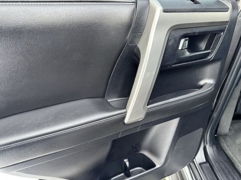 Used 2011 Toyota 4Runner Trail image 20