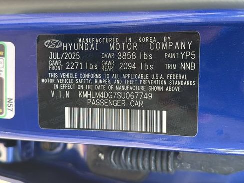 Certified 2025 Hyundai Elantra Sport FWD image 32