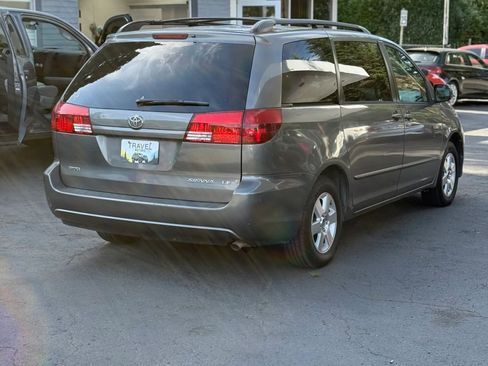 Used 2005 Toyota Sienna LE FWD image 3