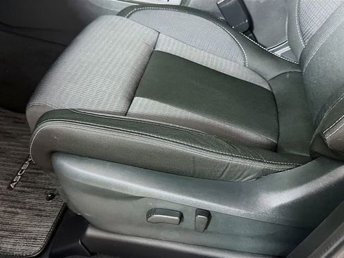 Used 2025 Subaru Ascent Premium AWD/4WD image 9
