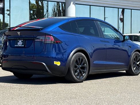 Used 2022 Tesla Model X AWD/4WD image 7