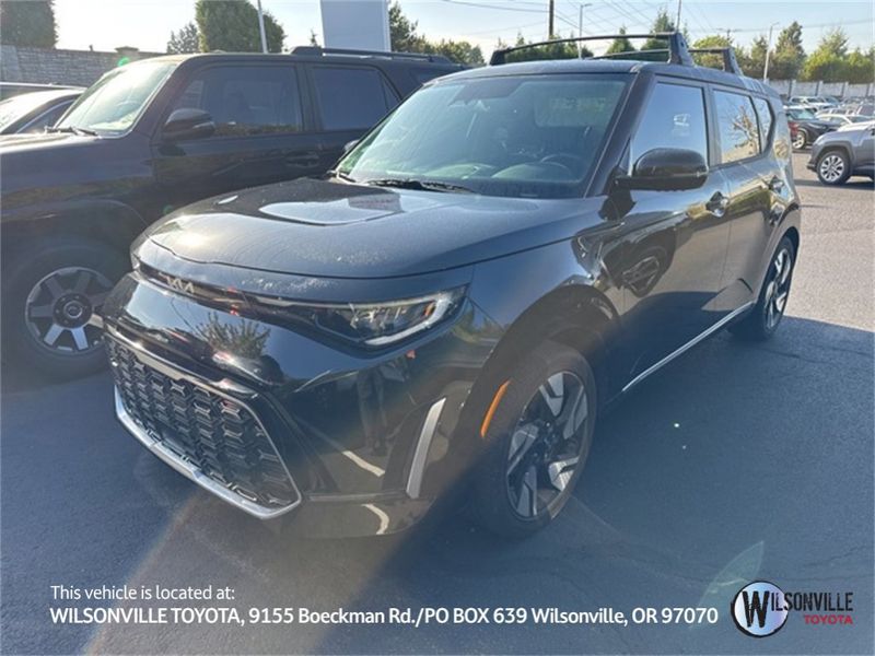 Used 2023 Kia Soul GT-Line w/ GT-Line Technology Package image 1