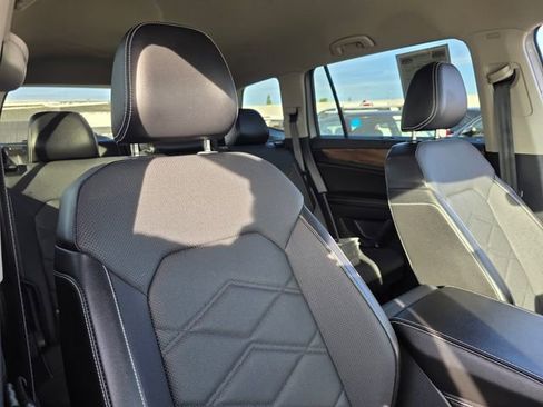 Used 2024 Volkswagen Atlas SE image 11