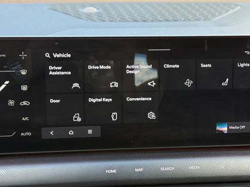 Used 2025 Kia EV9 GT-Line image 45