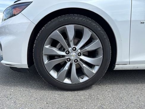 Used 2017 Chevrolet Malibu Premier w/ Premier Sun and Wheel Package FWD image 28
