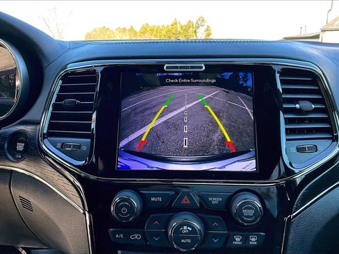 Certified 2020 Jeep Grand Cherokee High Altitude image 14