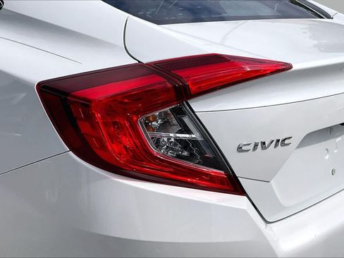 Used 2020 Honda Civic LX image 25