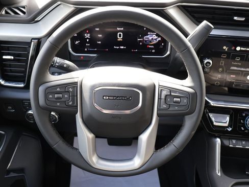 New 2026 GMC Sierra 2500 Denali w/ Denali Reserve Package AWD/4WD image 17