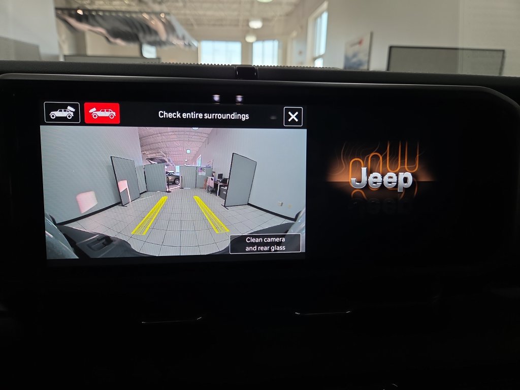 New 2027 Jeep Wrangler Unlimited Sahara AWD/4WD image 28