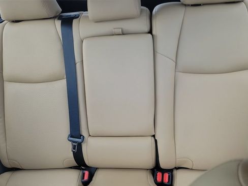 Certified 2021 Toyota RAV4 XLE FWD image 10