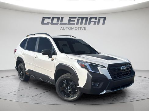 Used 2022 Subaru Forester Wilderness w/ Wilderness Package AWD/4WD image 13