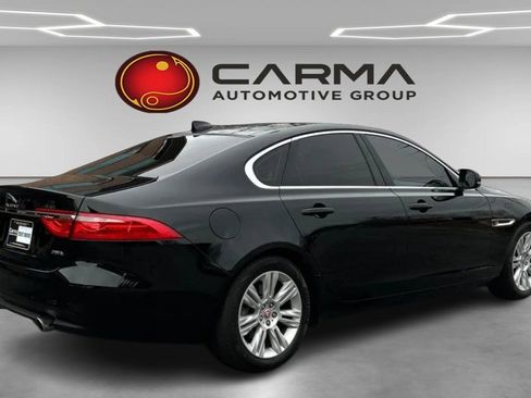 Used 2016 Jaguar XF Premium image 5