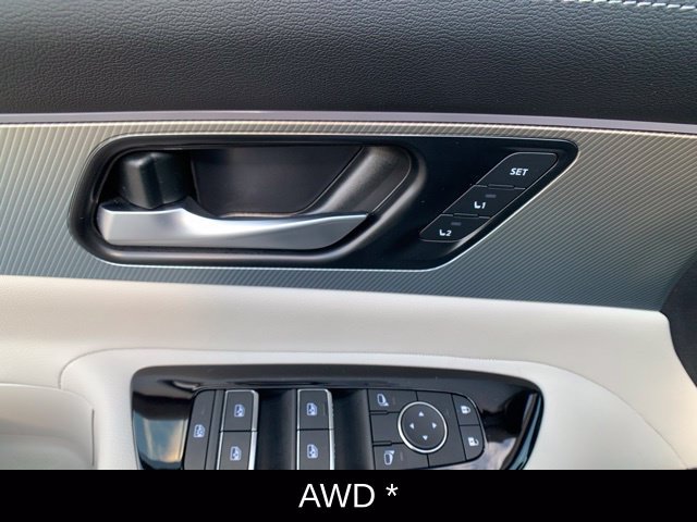 Certified 2025 Nissan Murano SL w/ Cargo Package AWD/4WD image 15