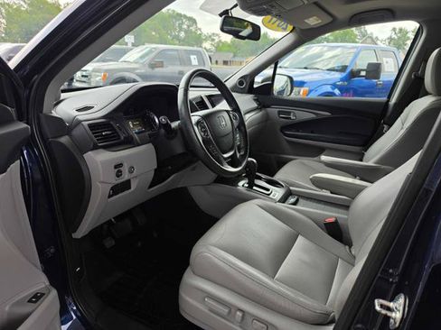 Used 2017 Honda Pilot EX-L image 10