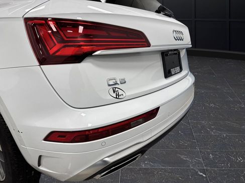 Used 2023 Audi Q5 2.0T Premium Plus w/ Premium Plus Package image 35