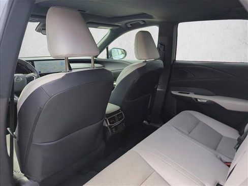 Used 2025 Lexus RX 350 F Sport w/ Convenience Package AWD/4WD image 18
