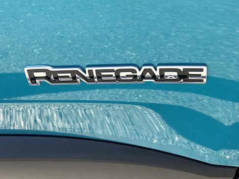 Used 2021 Jeep Renegade Limited image 10