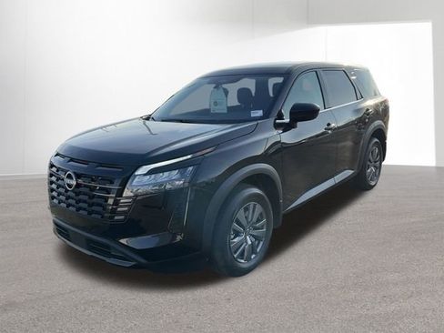 New 2026 Nissan Pathfinder S image 2