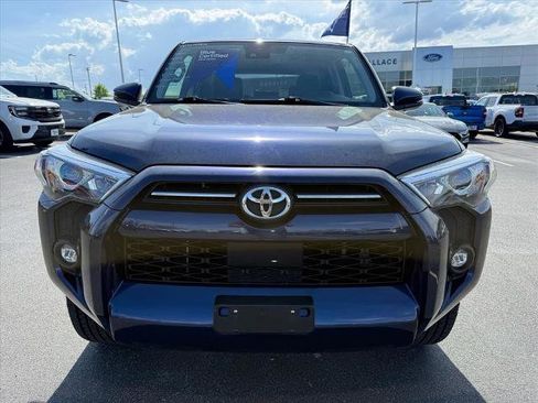 Used 2022 Toyota 4Runner SR5 Premium w/ Moonroof Package image 3
