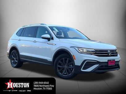 Used 2024 Volkswagen Tiguan SE
